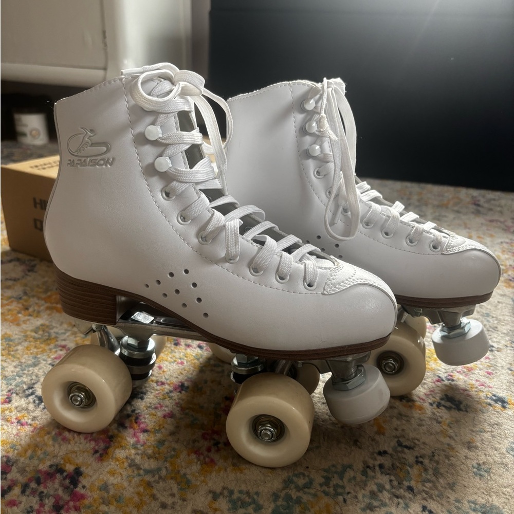 PAPAISON Roller Skates (worn once)
